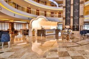 Saturn Palace Resort in Antalya, Empfangshalle des Hotels