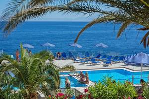 Peninsula Resort & Spa in Heraklion