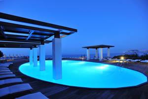 Sea Side Resort & Spa in Heraklion