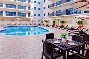 Golden Sands Hotel Apartments in Dubai