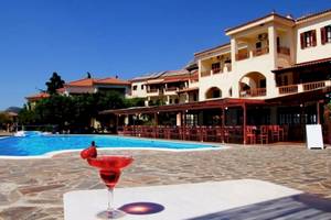 Kampos Village Resort in Samos