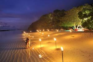 Royal Island Resort & Spa in Malediven, romantischer Sonnenuntergang