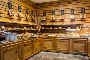 Akra Hotel Brot Auswahl im Restaurant