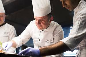 Maxx Royal Kemer Resort Küchenchef bei der Arbeit in der Küche