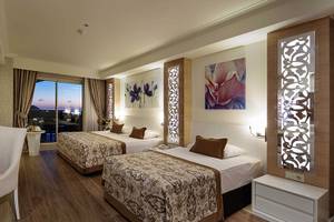 Crystal Sunset Luxury Resort, Antalya, Familienzimmer