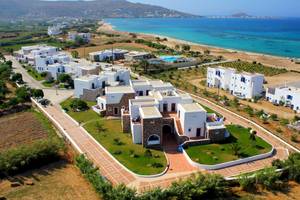 Plaza Beach in Naxos