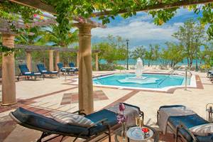 Sandals Whitehouse European Village & Spa in Jamaika