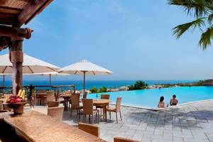 The Cove Rotana Resort in Ras al Khaimah, Pool