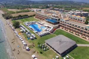 Kiani Beach Resort in Kreta, Aussenansicht des Hotels