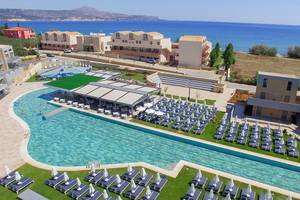 Kiani Beach Resort in Kreta, Pool