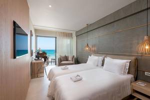 Ikones Seafront Luxury Suites in Heraklion