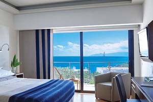 Porto Elounda Golf & Spa Resort in Heraklion