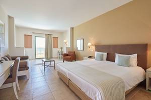 Giannoulis Grand Bay Beach Resort in Heraklion