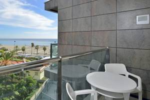 Aussicht vom Balkon des Sol Principe Hotels auf die Küste und das Meer