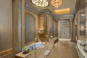 Emirates Palace Mandarin Oriental in Abu Dhabi