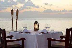 Kuredu Island Resort & Spa, romantisches Abendessen, Sonnenuntergang