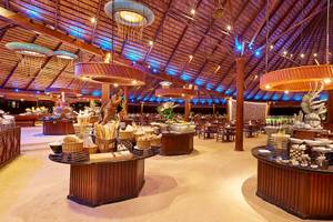 Kuredu Island Resort & Spa, Restaurant Buffet