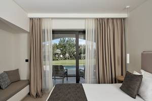 Caravel Hotel in Zakynthos