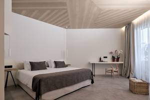 Caravel Hotel in Zakynthos