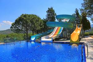 Wasserrutschen im Freien des LABRANDA Ephesus Princess Hotels.