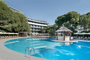 Voyage Belek Golf & Spa, Pool