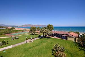 Vantaris Beach Hotel in Kreta, Garten