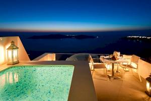 Andromeda Villas & Spa Resort in Santorin