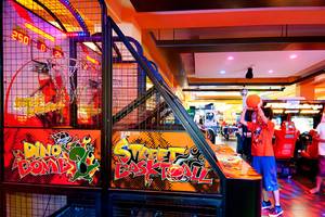 Street Basketball Spiel im Sueno Hotels Beach Side