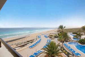 Iberostar Playa Gaviotas Park in Fuerteventura