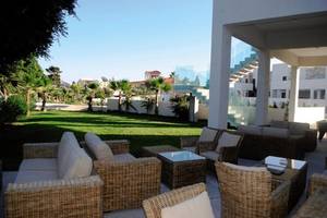 Amphora Hotel & Suites in Larnaca