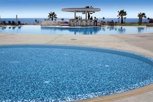 Amphora Hotel & Suites in Larnaca