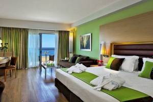 Minoa Palace Resort in Heraklion