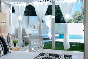 Knossos Beach Bungalows Suites Resort & Spa in Heraklion