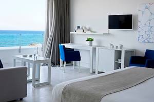 Knossos Beach Bungalows Suites Resort & Spa in Heraklion