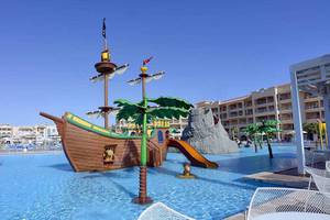 Pickalbatros White Beach Resort in Hurghada & Safaga