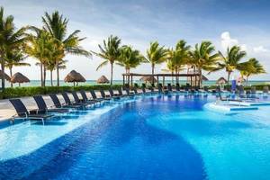 BlueBay Grand Esmeralda in Mexiko: Yucatan / Cancun