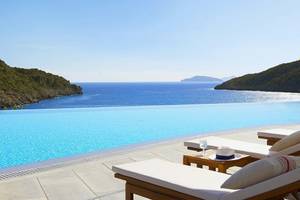 Daios Cove Luxury Resort & Villas in Heraklion