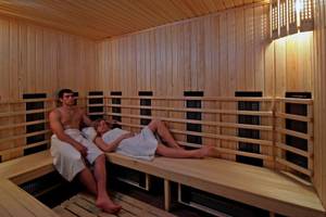 Paar in Sauna im Sol Nessebar Palace Hotel