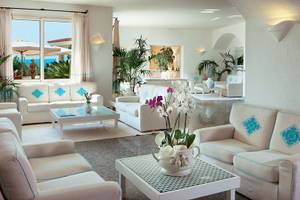 Gabbiano Azzurro Hotel & Suites in Sardinien