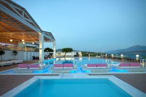 Proteas Blu Resort in Samos