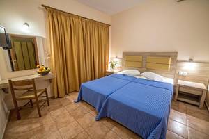 Blue Aegean Hotel & Suites in Heraklion