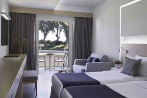 Neptune Hotels Resort in Kos, Doppelzimmer Poolblick