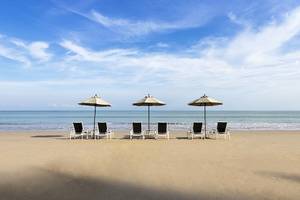 Kantary Beach Hotel, Villas & Suites in Thailand: Khao Lak & Umgebung