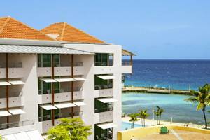 Avila Beach in Curacao