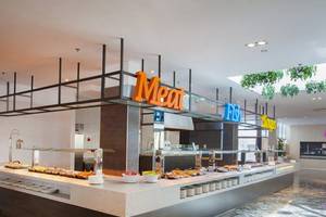 Buffet-Restaurant im Abora Catarina by Lopesan Hotels mit Fleisch-, Fisch- und Suppenbuffet.