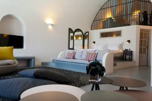 Ambassador Aegean Luxury Hotel & Suites in Santorin