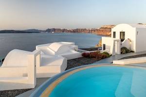 Ambassador Aegean Luxury Hotel & Suites in Santorin
