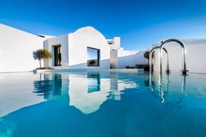 Ambassador Aegean Luxury Hotel & Suites in Santorin