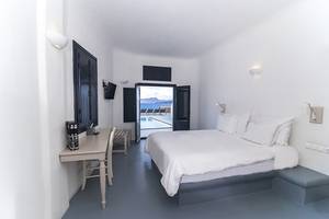 Ambassador Aegean Luxury Hotel & Suites in Santorin