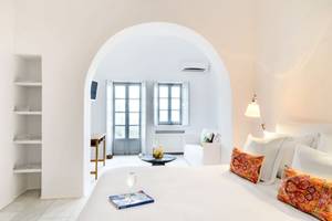 Ambassador Aegean Luxury Hotel & Suites in Santorin